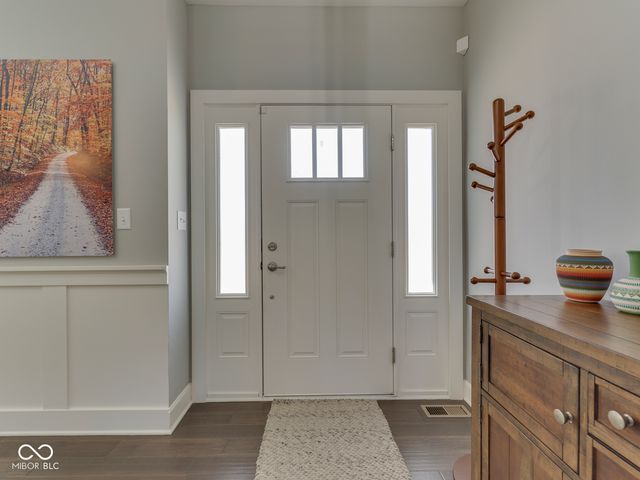 6552 Ventnor Lane, Indianapolis, IN 46217