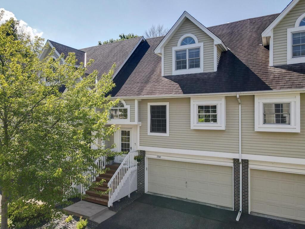 17145 Sandy Lane, Minnetonka, MN 55345