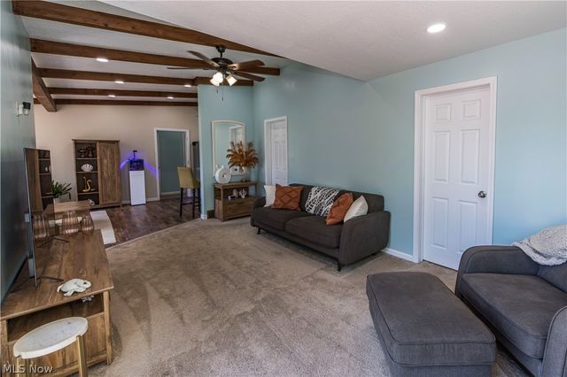 590 Pear Drive, Akron, OH 44319