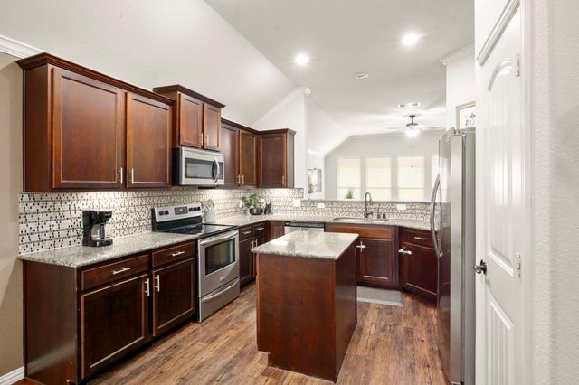 12098 Mustang Avenue, Willis, TX 77378