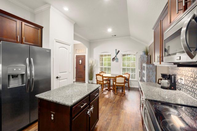 12098 Mustang Avenue, Willis, TX 77378