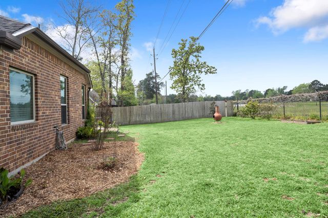 12098 Mustang Avenue, Willis, TX 77378