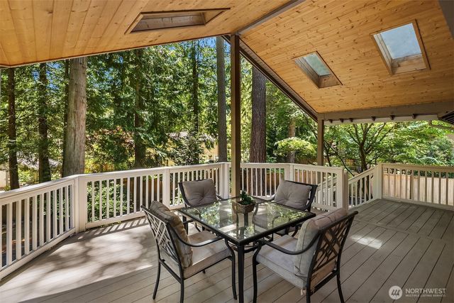 2119 Sahalee Drive W, Sammamish, WA 98074