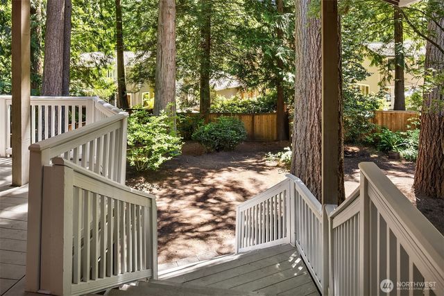 2119 Sahalee Drive W, Sammamish, WA 98074