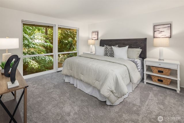 2119 Sahalee Drive W, Sammamish, WA 98074