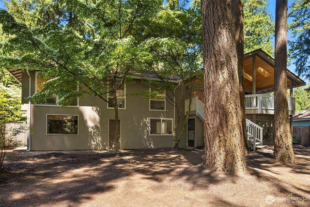 2119 Sahalee Drive W, Sammamish, WA 98074