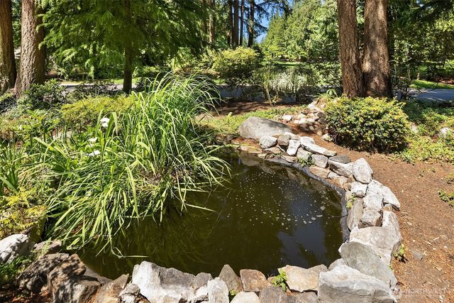 2119 Sahalee Drive W, Sammamish, WA 98074