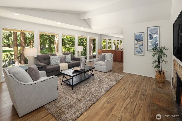 2119 Sahalee Drive W, Sammamish, WA 98074