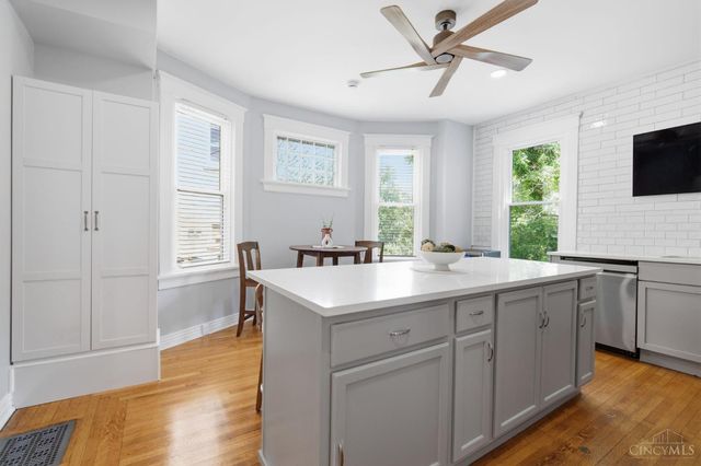 699 N Fred Shuttlesworth Circle, Cincinnati, OH 45229