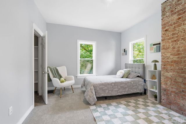 699 N Fred Shuttlesworth Circle, Cincinnati, OH 45229