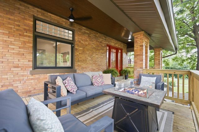 699 N Fred Shuttlesworth Circle, Cincinnati, OH 45229