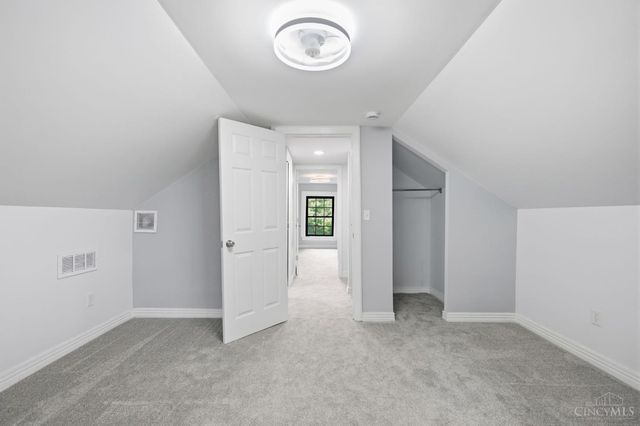 699 N Fred Shuttlesworth Circle, Cincinnati, OH 45229
