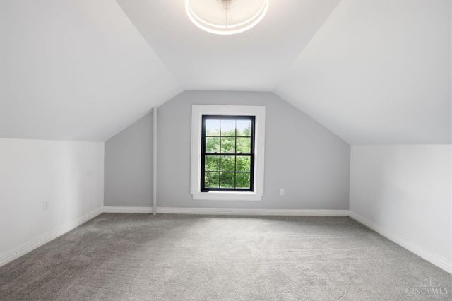 699 N Fred Shuttlesworth Circle, Cincinnati, OH 45229