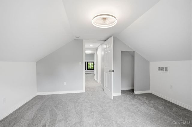 699 N Fred Shuttlesworth Circle, Cincinnati, OH 45229