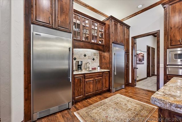 5909 W Twin Oaks Street, Broken Arrow, OK 74011