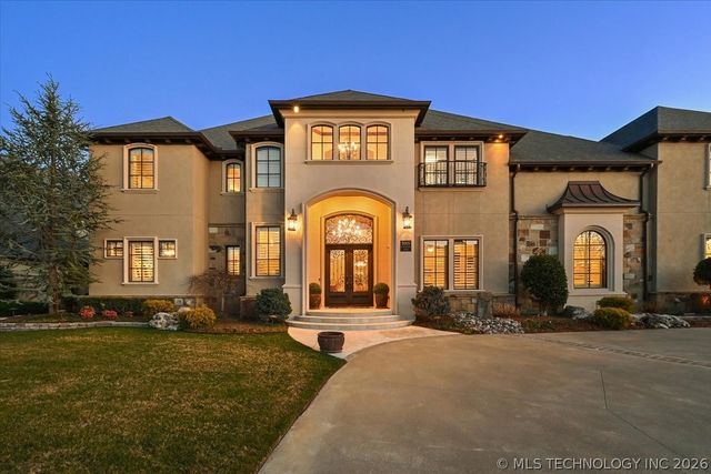 5909 W Twin Oaks Street, Broken Arrow, OK 74011