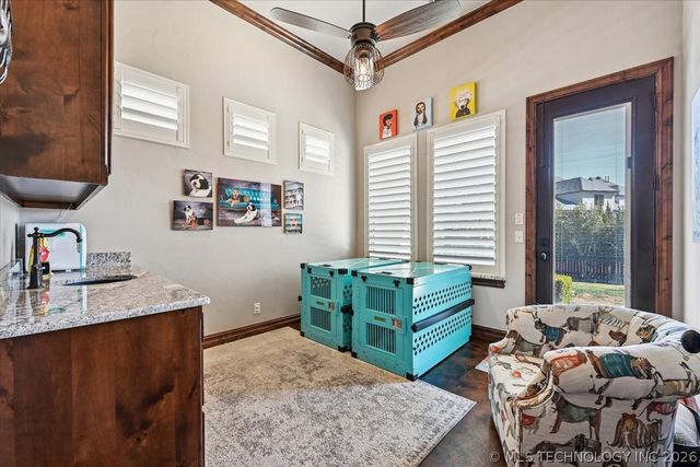 5909 W Twin Oaks Street, Broken Arrow, OK 74011