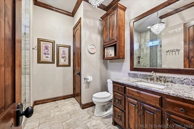 5909 W Twin Oaks Street, Broken Arrow, OK 74011