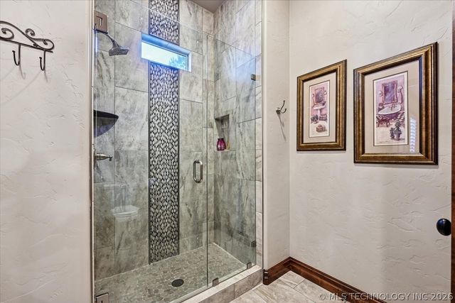 5909 W Twin Oaks Street, Broken Arrow, OK 74011