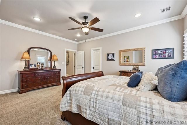 5909 W Twin Oaks Street, Broken Arrow, OK 74011