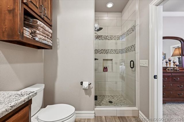 5909 W Twin Oaks Street, Broken Arrow, OK 74011