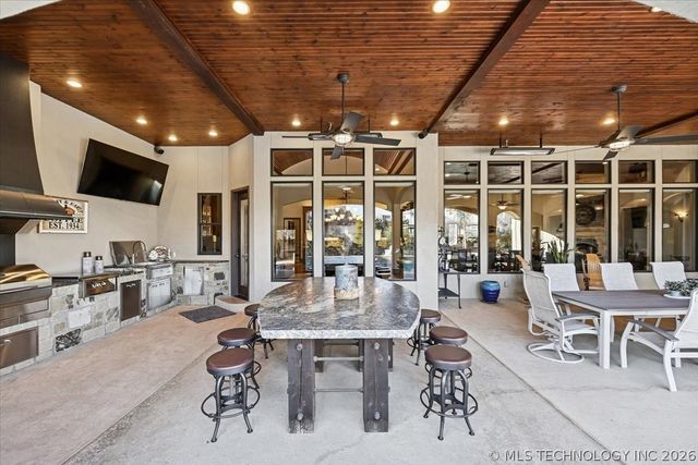 5909 W Twin Oaks Street, Broken Arrow, OK 74011