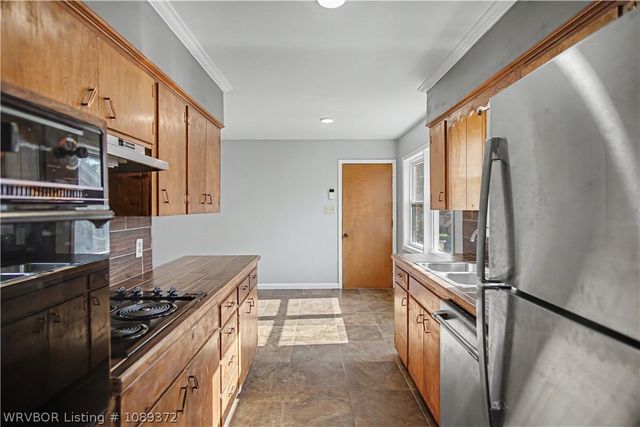 4110 S P Street, Fort Smith, AR 72903