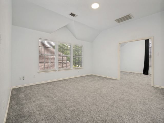 2811 Gillespie Lane, Grand Prairie, TX 75052
