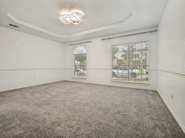 2811 Gillespie Lane, Grand Prairie, TX 75052