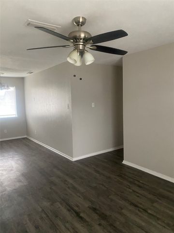 3531 Softcloud Drive, Dallas, TX 75241