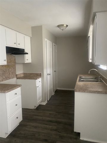 3531 Softcloud Drive, Dallas, TX 75241