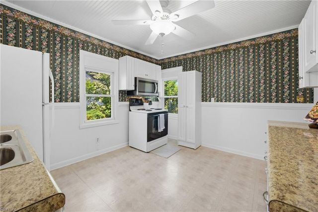 4213 Surf AVE, Chesapeake, VA 23322