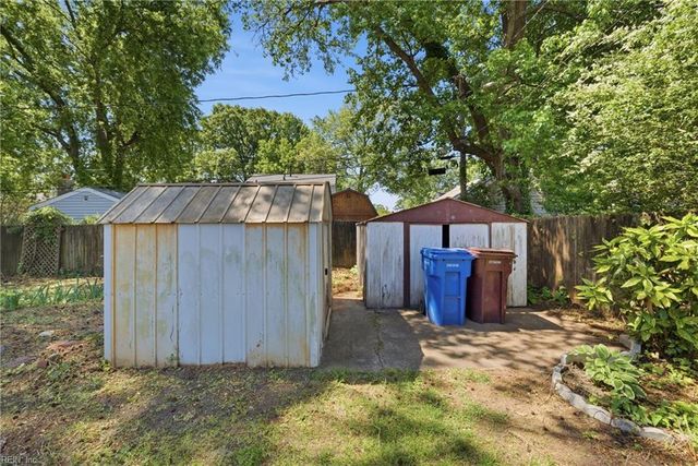 4213 Surf AVE, Chesapeake, VA 23322
