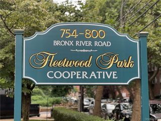 780 Bronx River Road A54, Bronxville, NY 10708