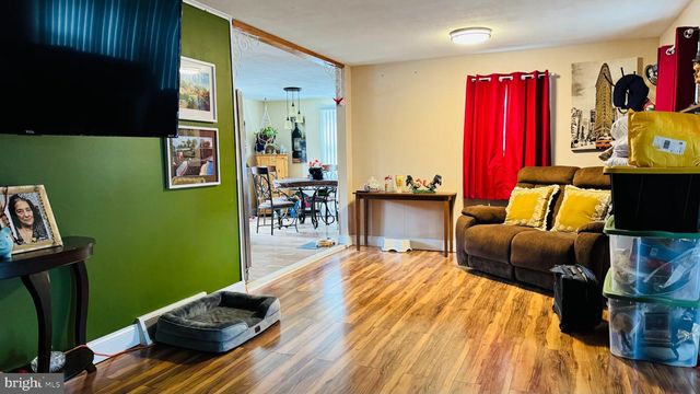 264 MARKET ST, Carneys Point, NJ 08069