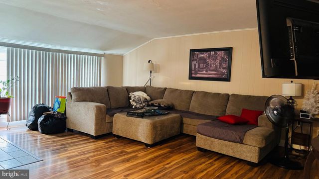 264 MARKET ST, Carneys Point, NJ 08069