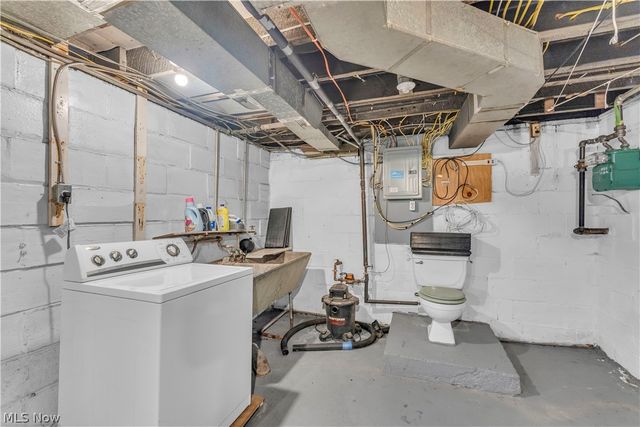 1435 27th Street NW, Canton, OH 44709