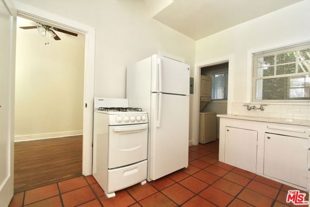 4559 LEXINGTON Avenue, Los Angeles, CA 90029