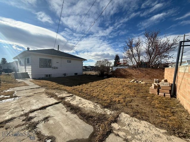 1630 Phillips Avenue, Butte, MT 59701