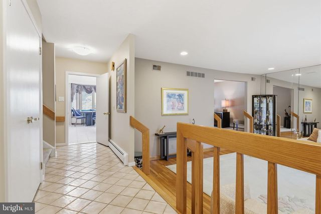 3794 RIDGEVIEW RD, Huntingdon Valley, PA 19006