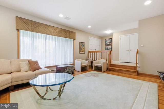 3794 RIDGEVIEW RD, Huntingdon Valley, PA 19006