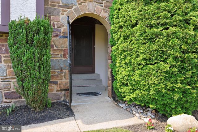 3794 RIDGEVIEW RD, Huntingdon Valley, PA 19006