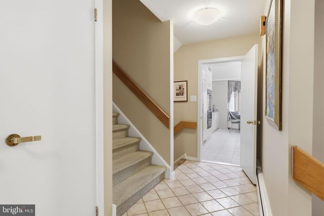 3794 RIDGEVIEW RD, Huntingdon Valley, PA 19006