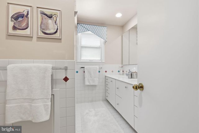 3794 RIDGEVIEW RD, Huntingdon Valley, PA 19006