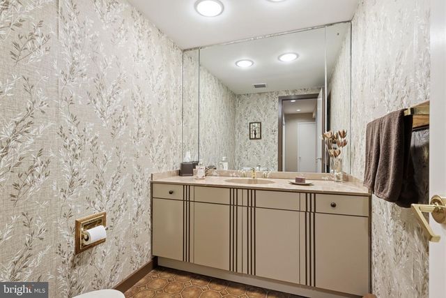 3794 RIDGEVIEW RD, Huntingdon Valley, PA 19006