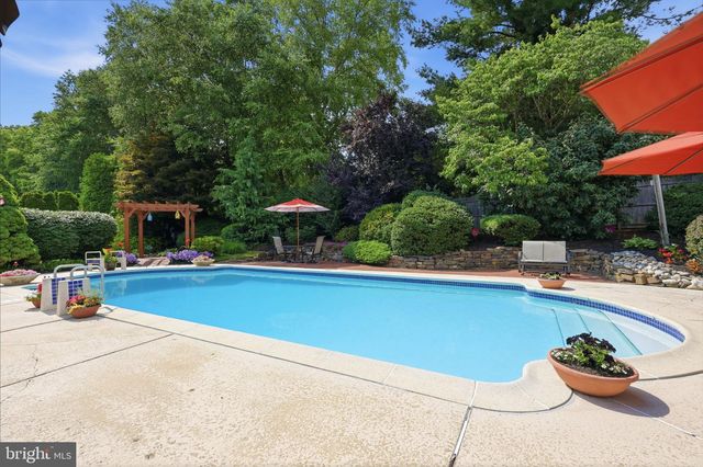 3794 RIDGEVIEW RD, Huntingdon Valley, PA 19006