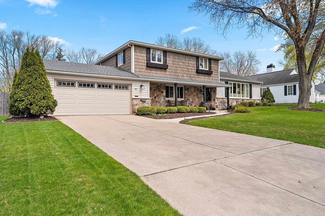 180 ARBOR LANE, Green Bay, WI 54301