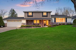 180 ARBOR LANE, Green Bay, WI 54301