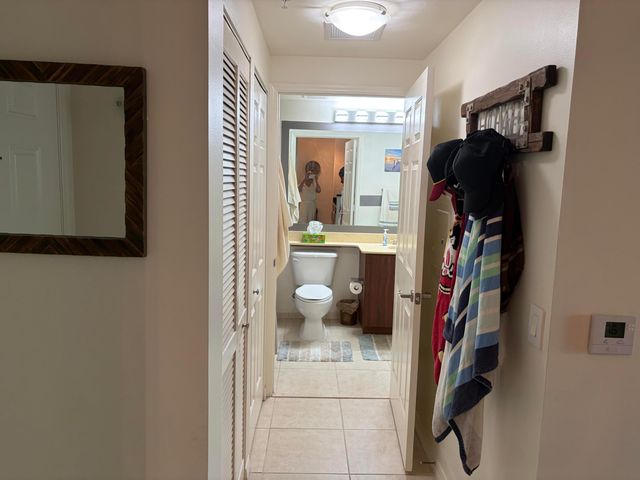 2421 NE 65th Street 317, Fort Lauderdale, FL 33308