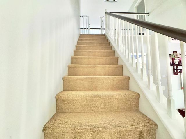 9562 E Park Drive, Elk Grove, CA 95624